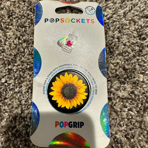 Lot of 3 Popsockets - Picture 4 of 4